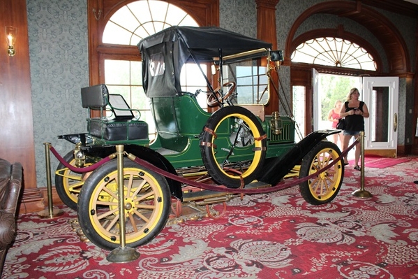 Stanley Hotel - Car