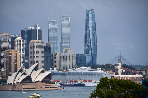 Sydney Harbour as seens from Taronga Zoo.