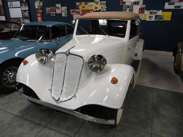 Tampa Bay Automobile Museum 2013 026 1934 Tatra T75