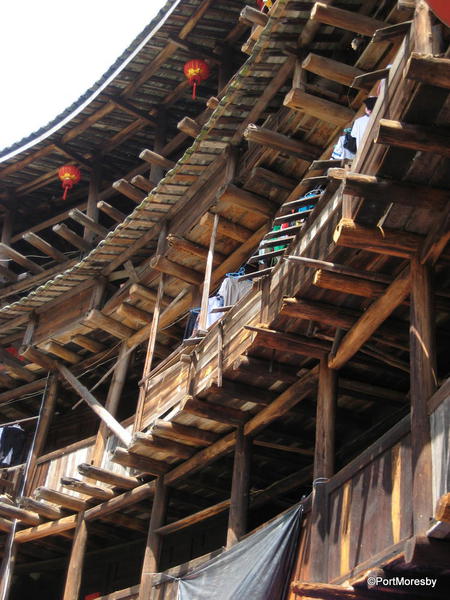 Tulou18