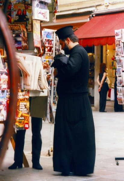 Venice Interested Shopper