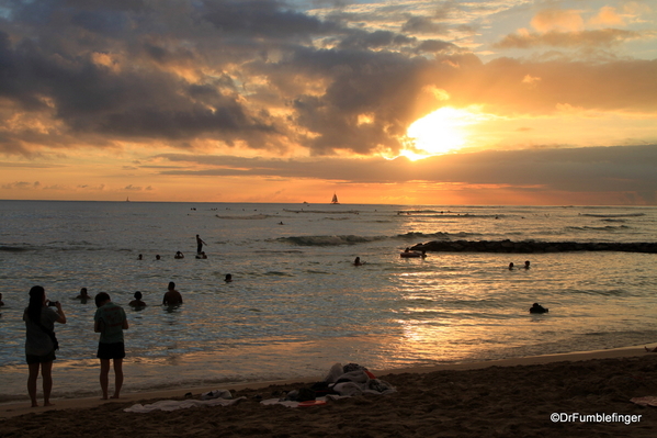 Waikiki Sunset 01