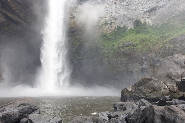 Zach_Shah_Photo_of_bottom_of_Kaieteur_Falls