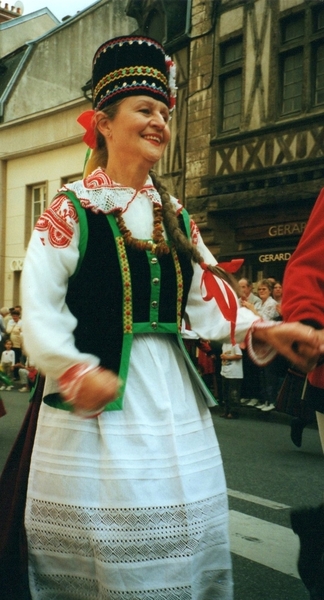 dijon parade lady costume