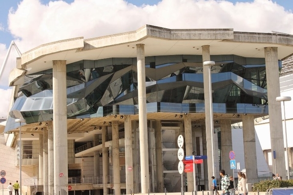 exhibition building