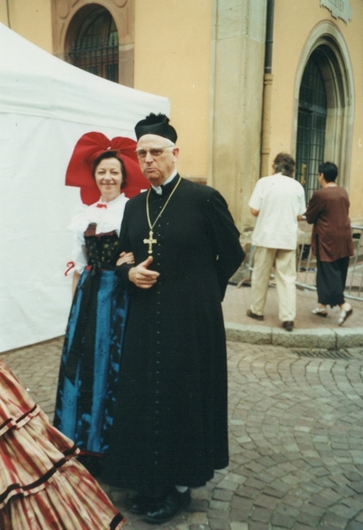 obernai priest