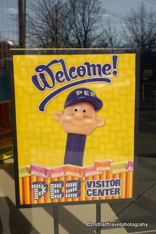 pez visitor center 03