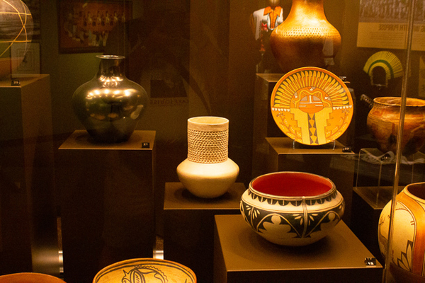 pueblo pottery