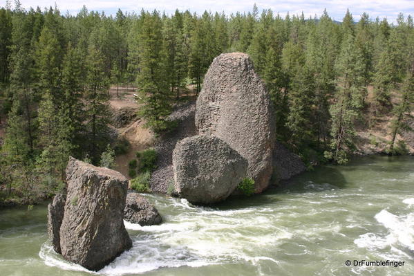 Spokane River -- Bowl and Pitcher