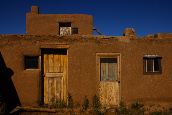 taos pueblos two doors