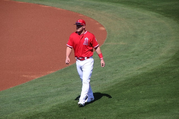 tempe-diablo-stadium-trout