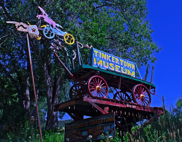 tinkertown sign